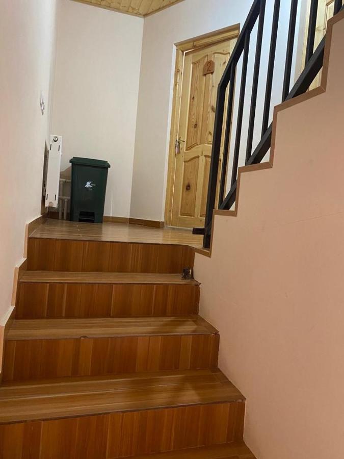 Sana Guest House Mestia Ngoại thất bức ảnh