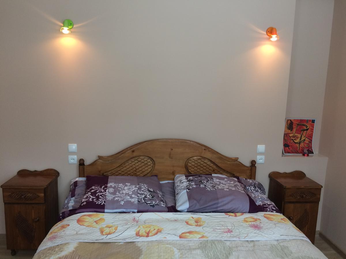 Sana Guest House Mestia Ngoại thất bức ảnh